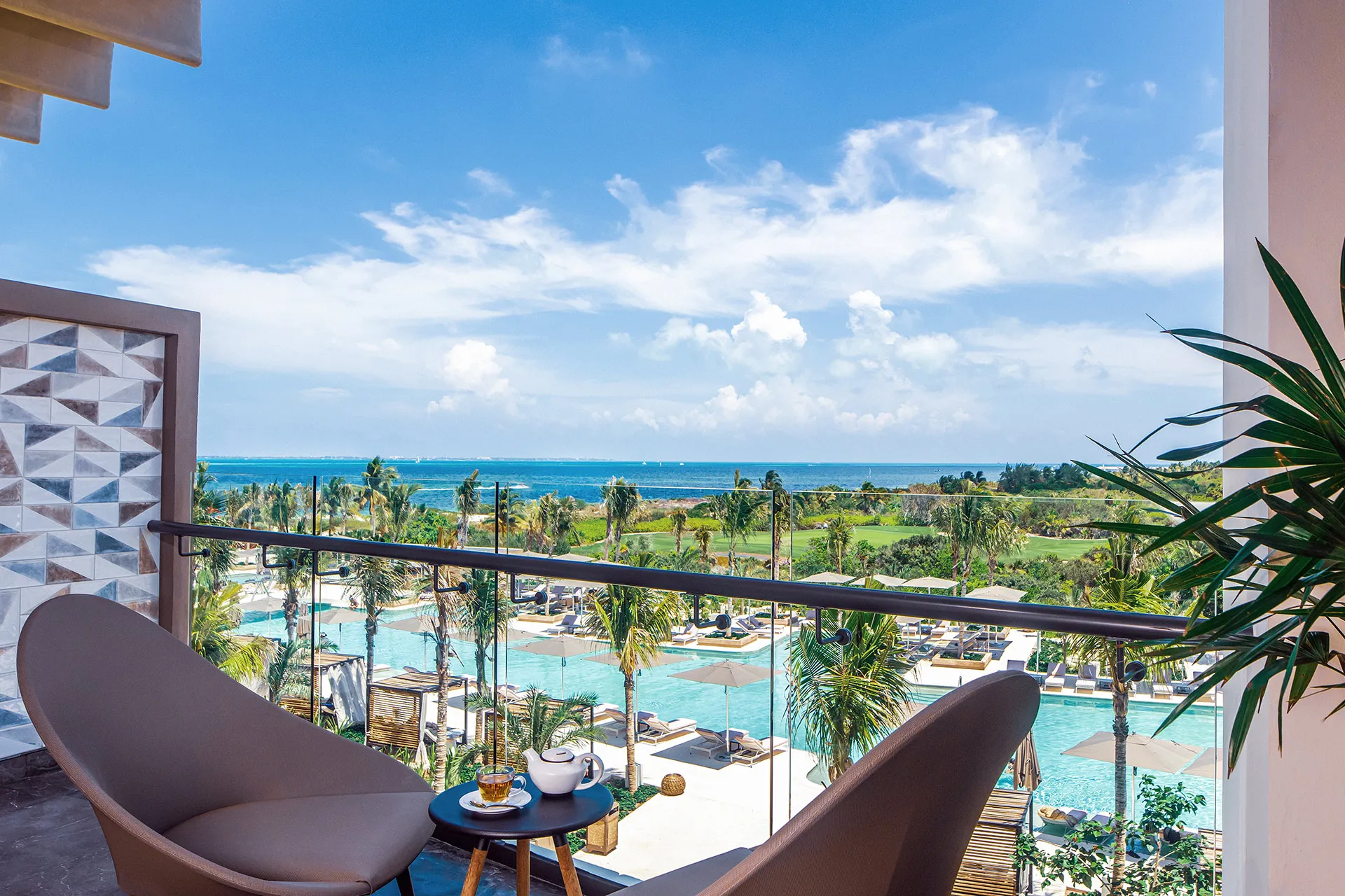 Junior Suite Ocean View – King