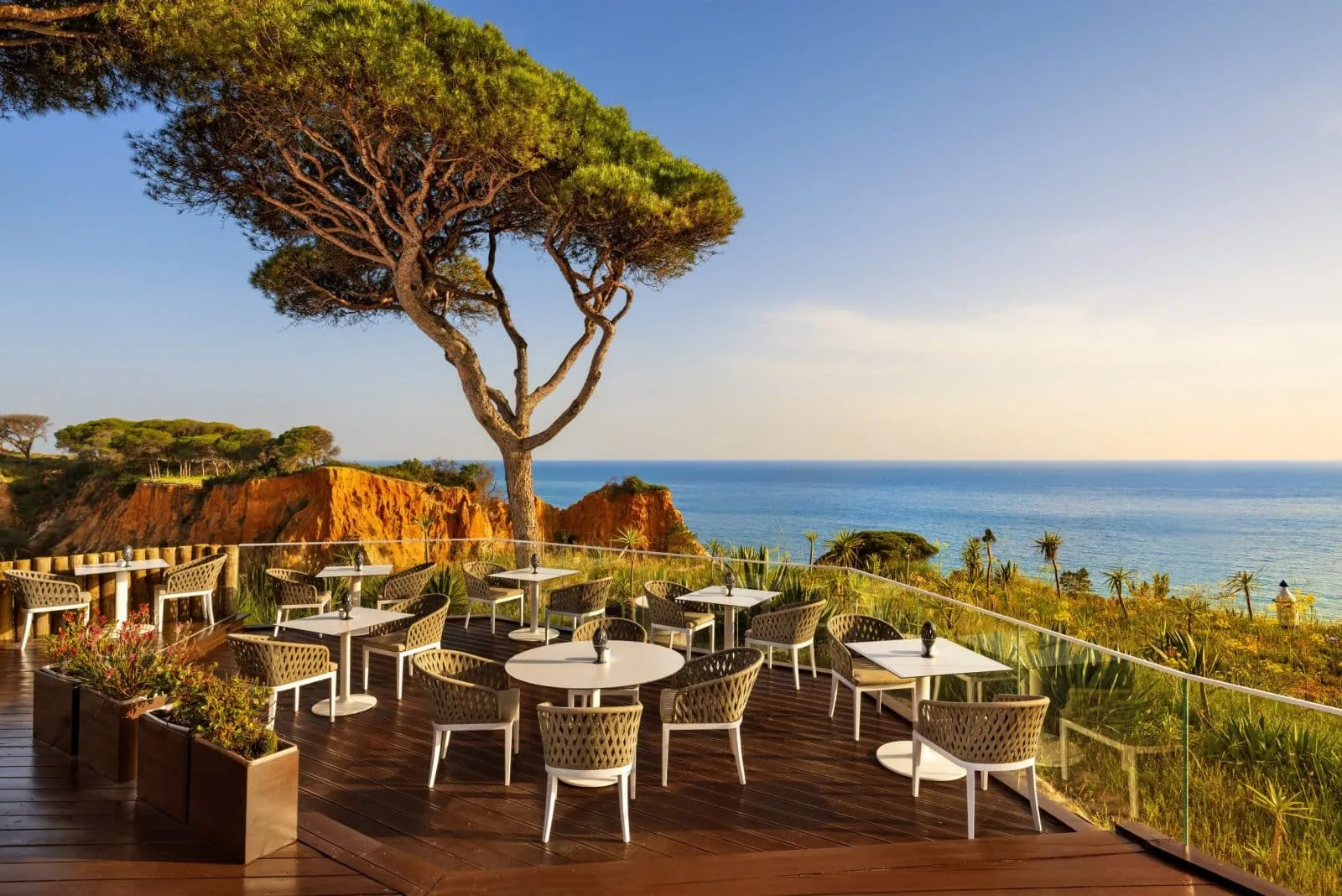 Pine Cliffs, a Luxury Collection Resort