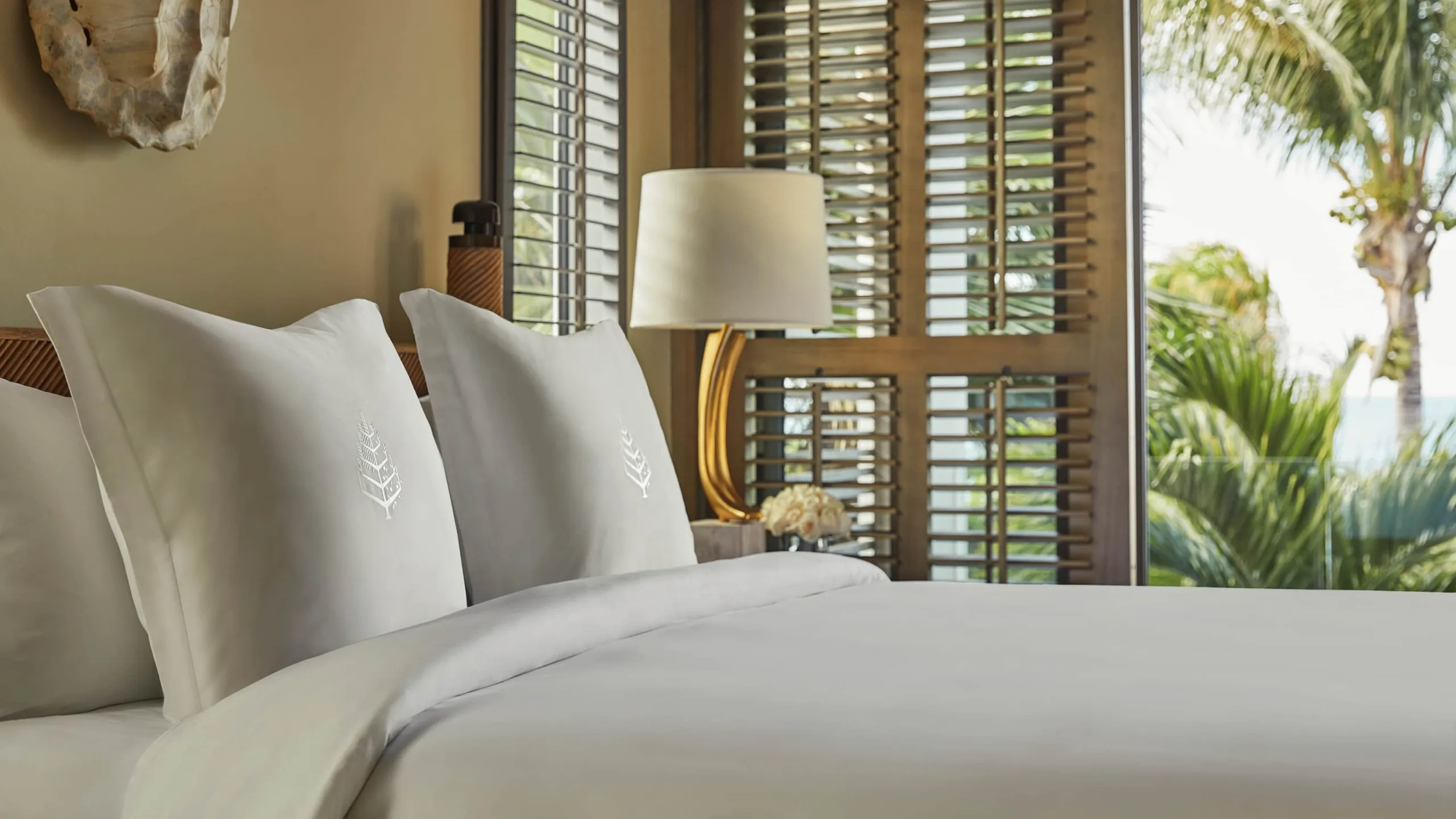 One-Bedroom Ocean-View Suite