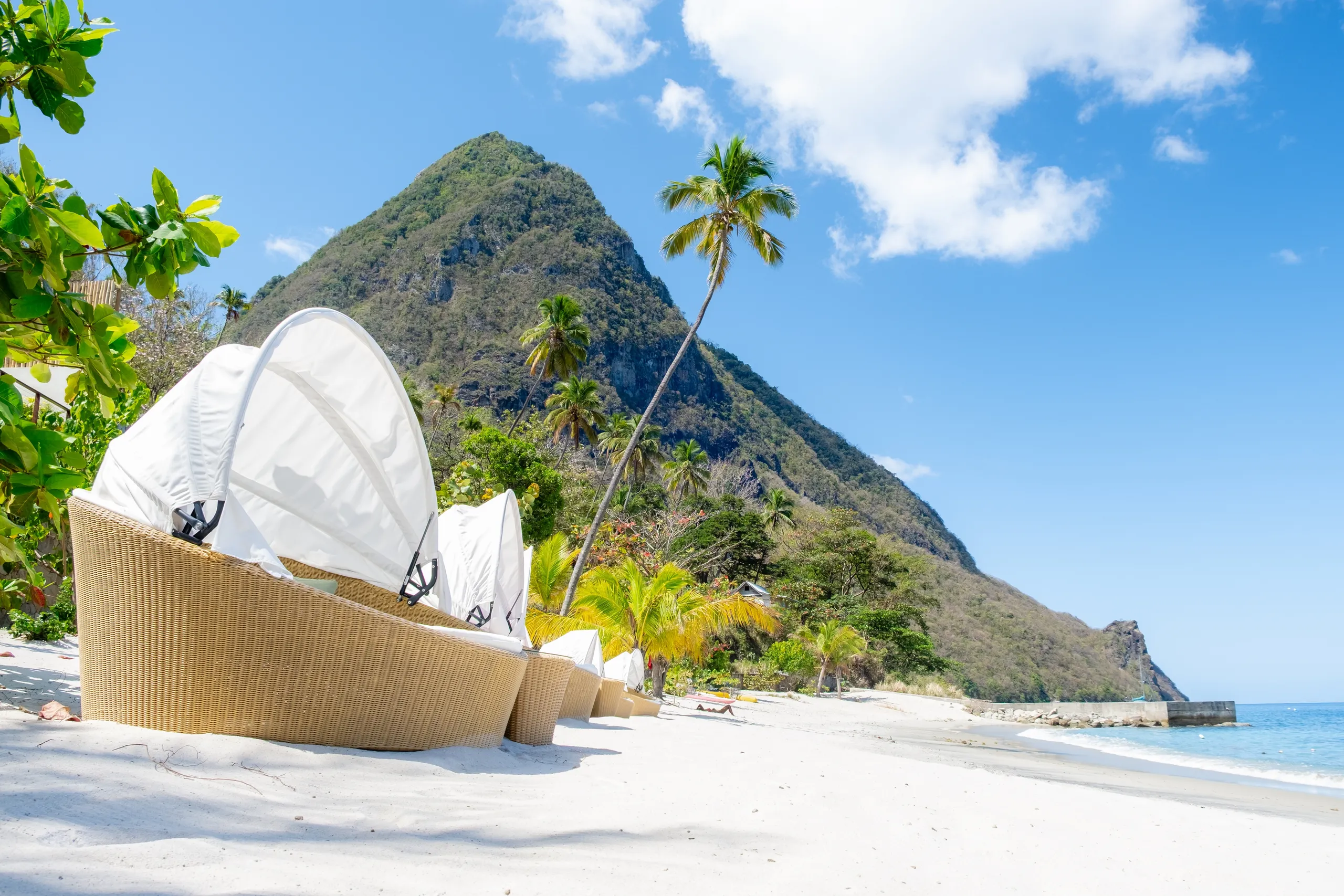 Sugar Beach & Val des Pitons