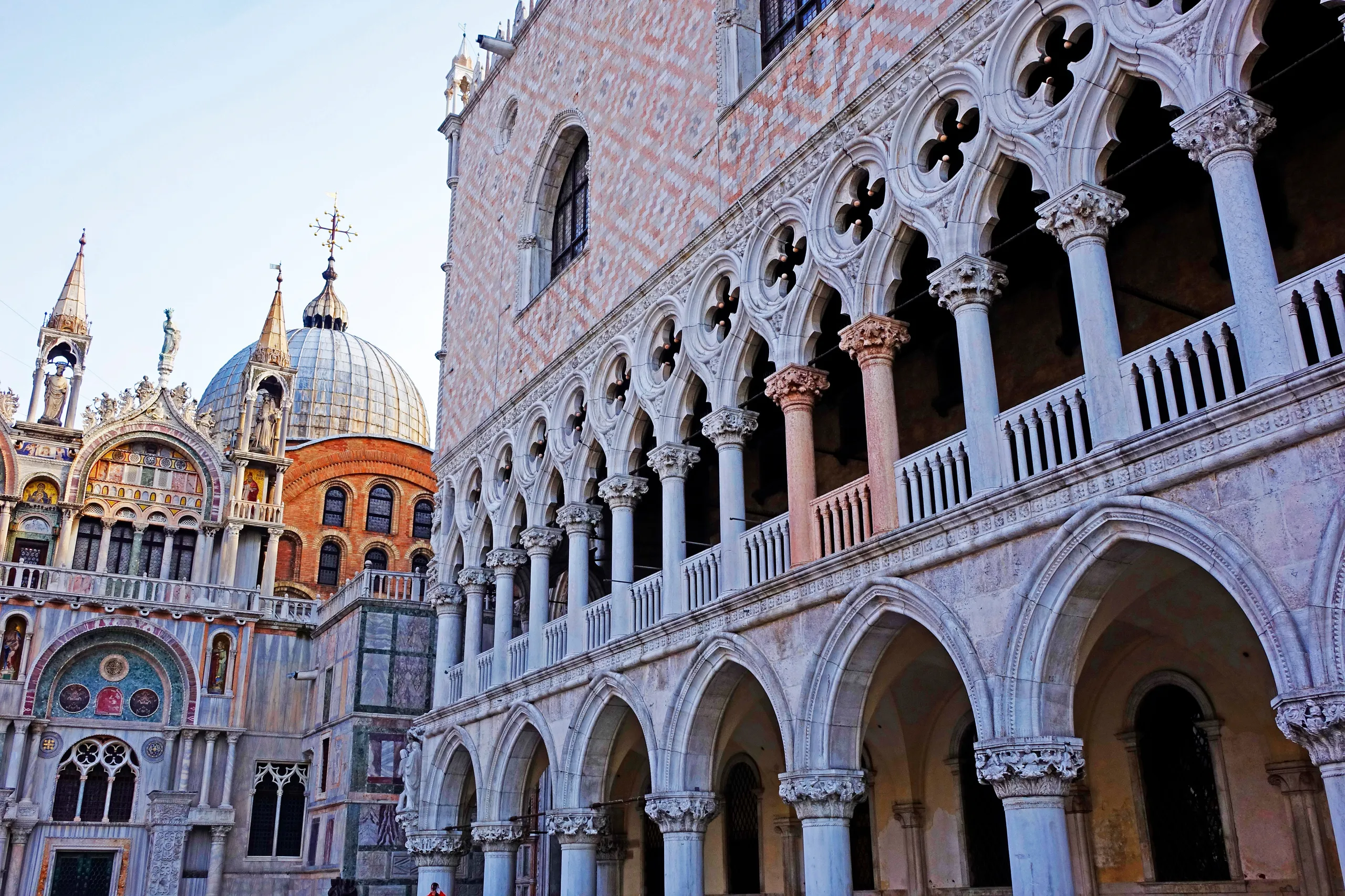 Venice: Doge’s Palace & Aperitivo