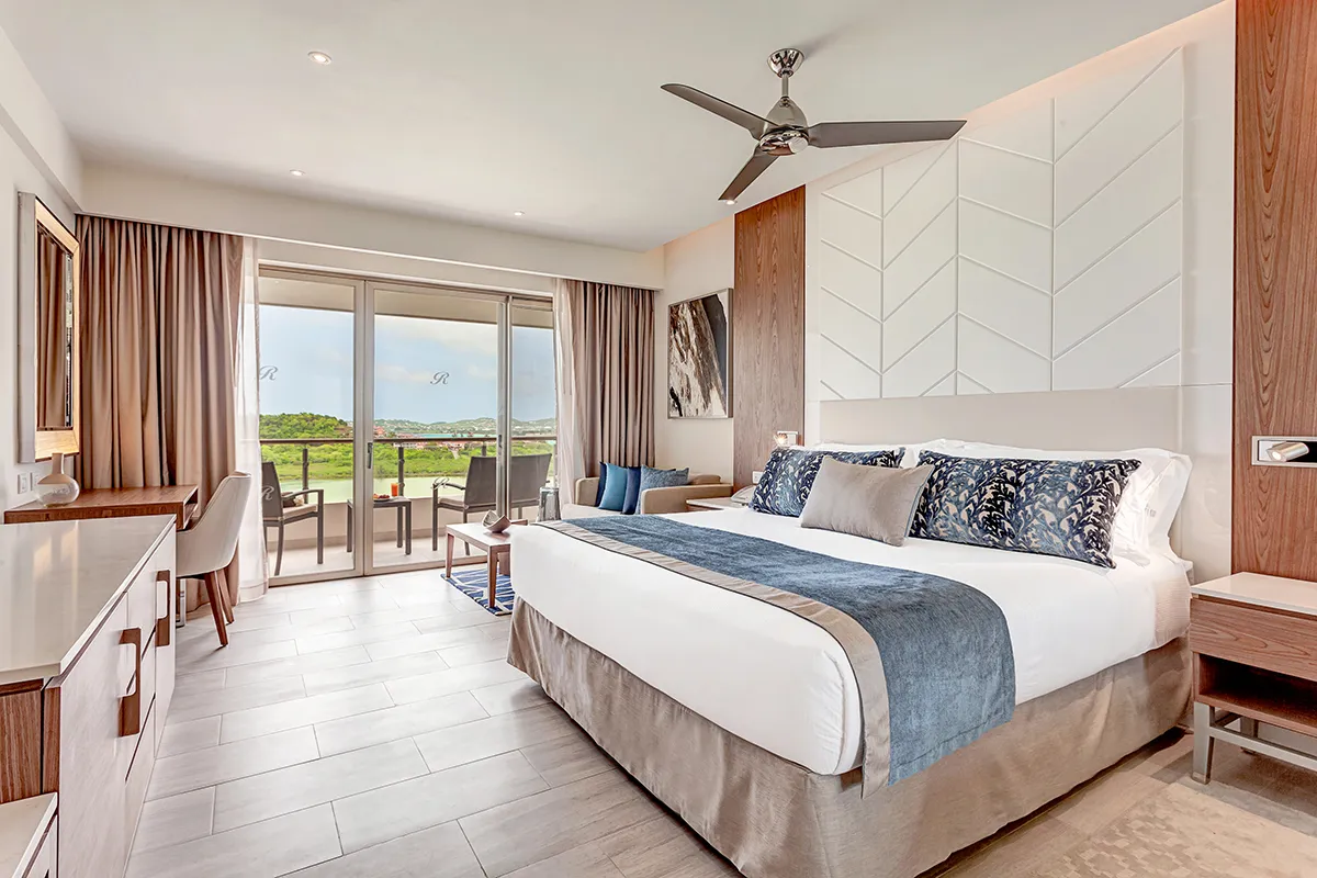 Luxury Junior Suite