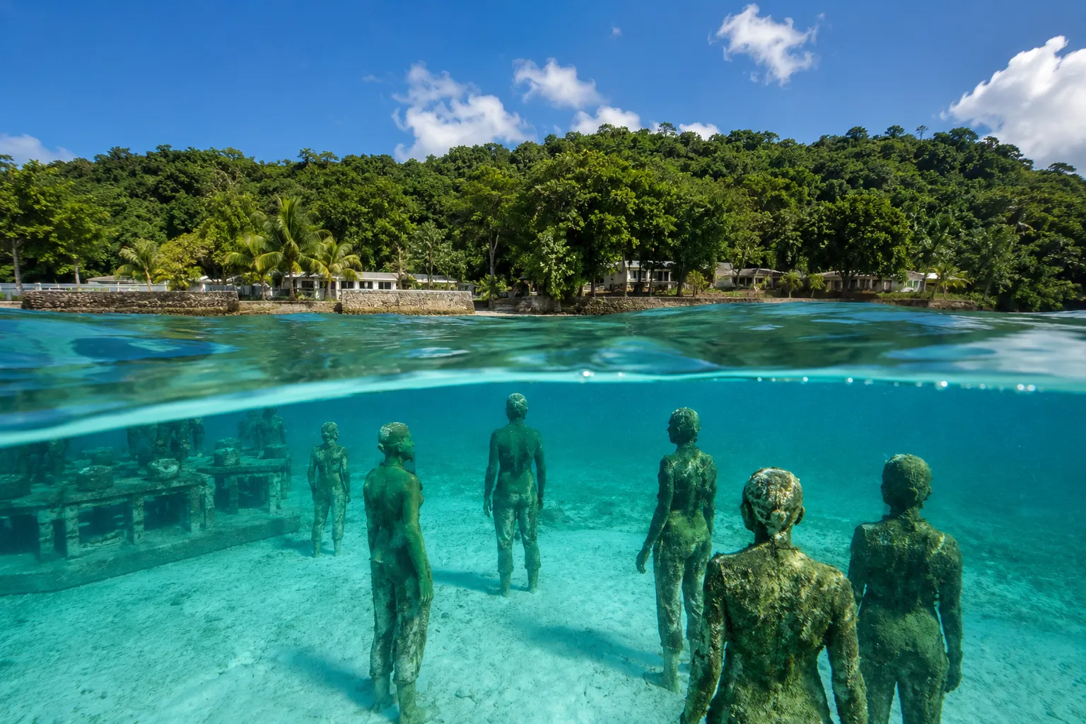 Molinere Bay & Underwater Sculpture Park