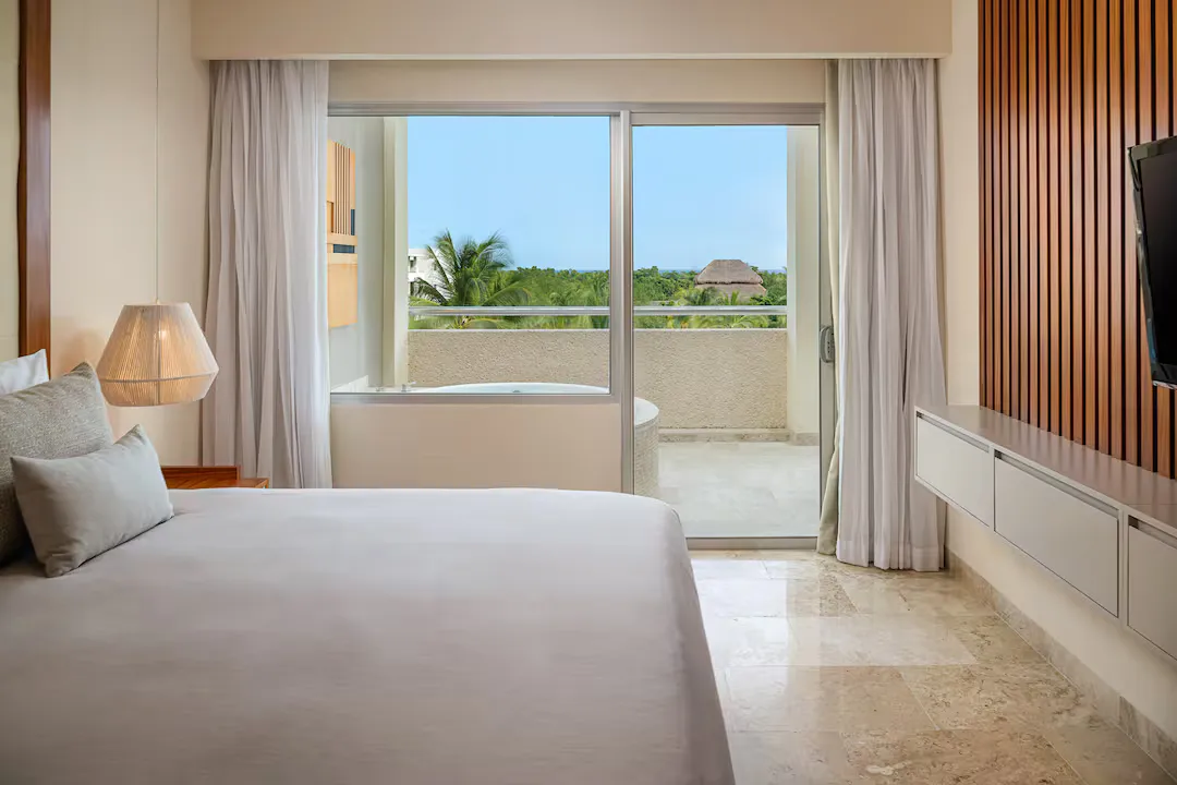 Master Suite Nature View