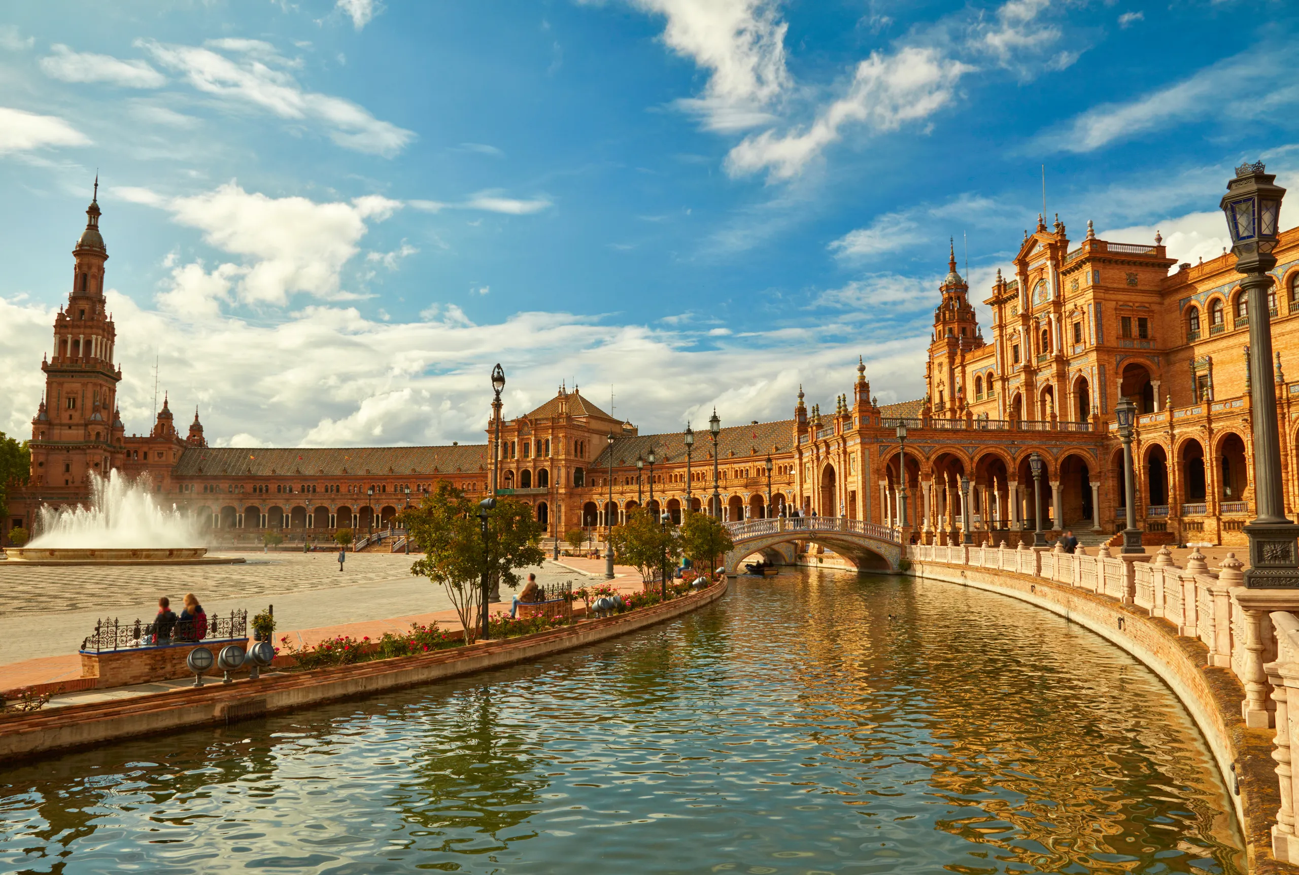 Seville Highlights & Private River Cruise