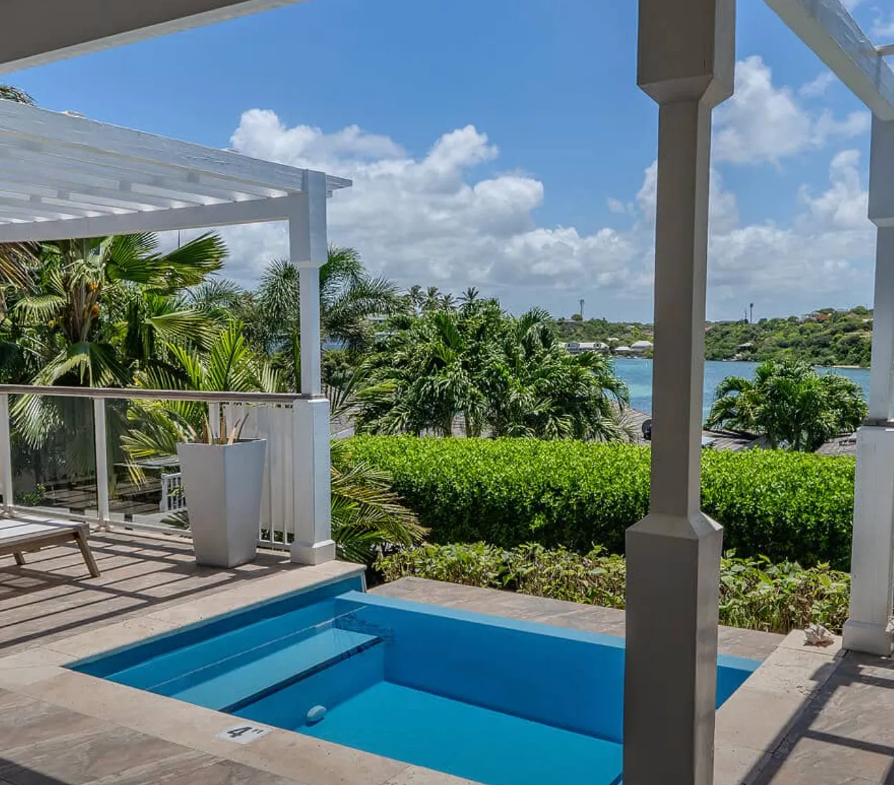 Waterview Villa
