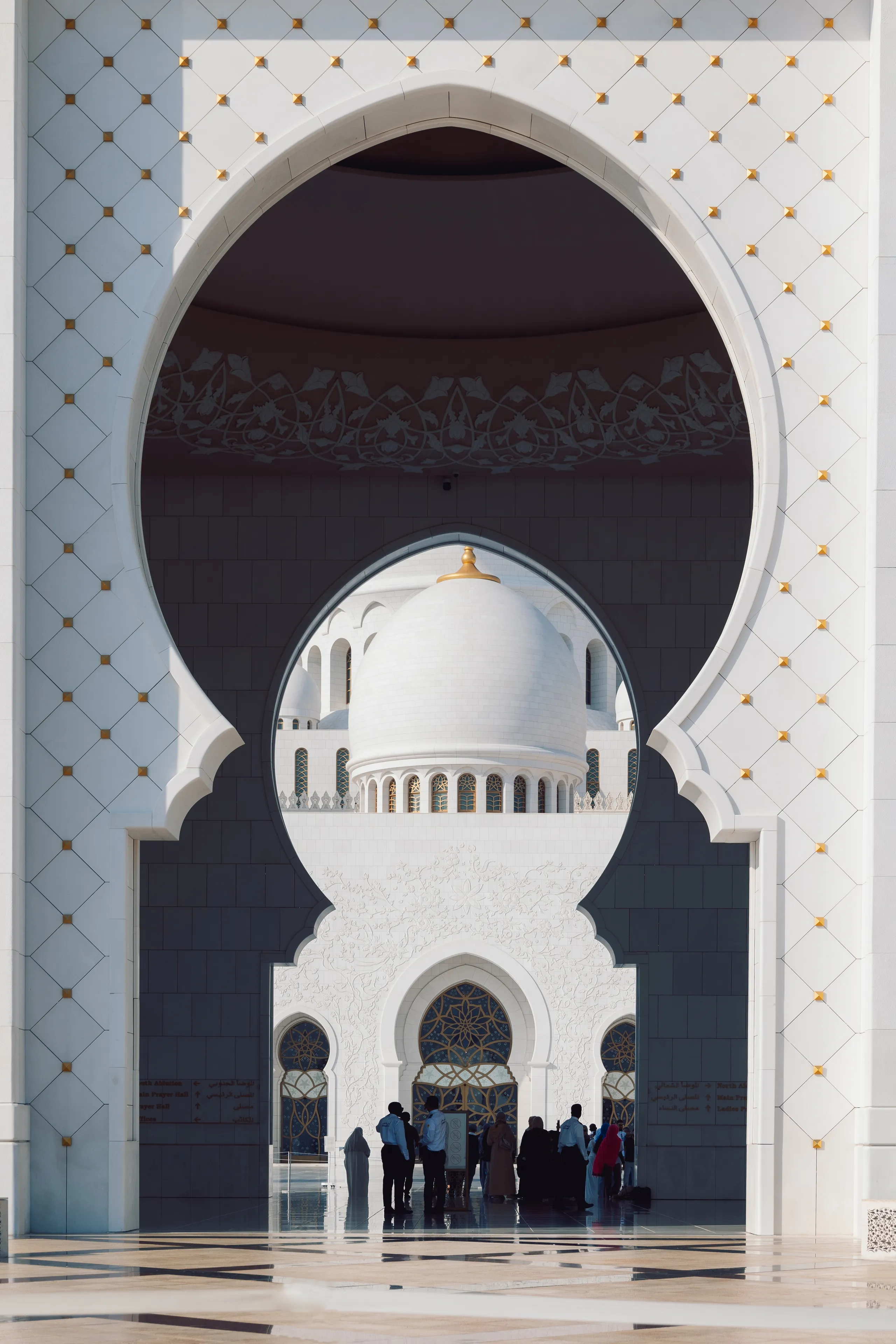 Abu Dhabi & Saadiyat Island