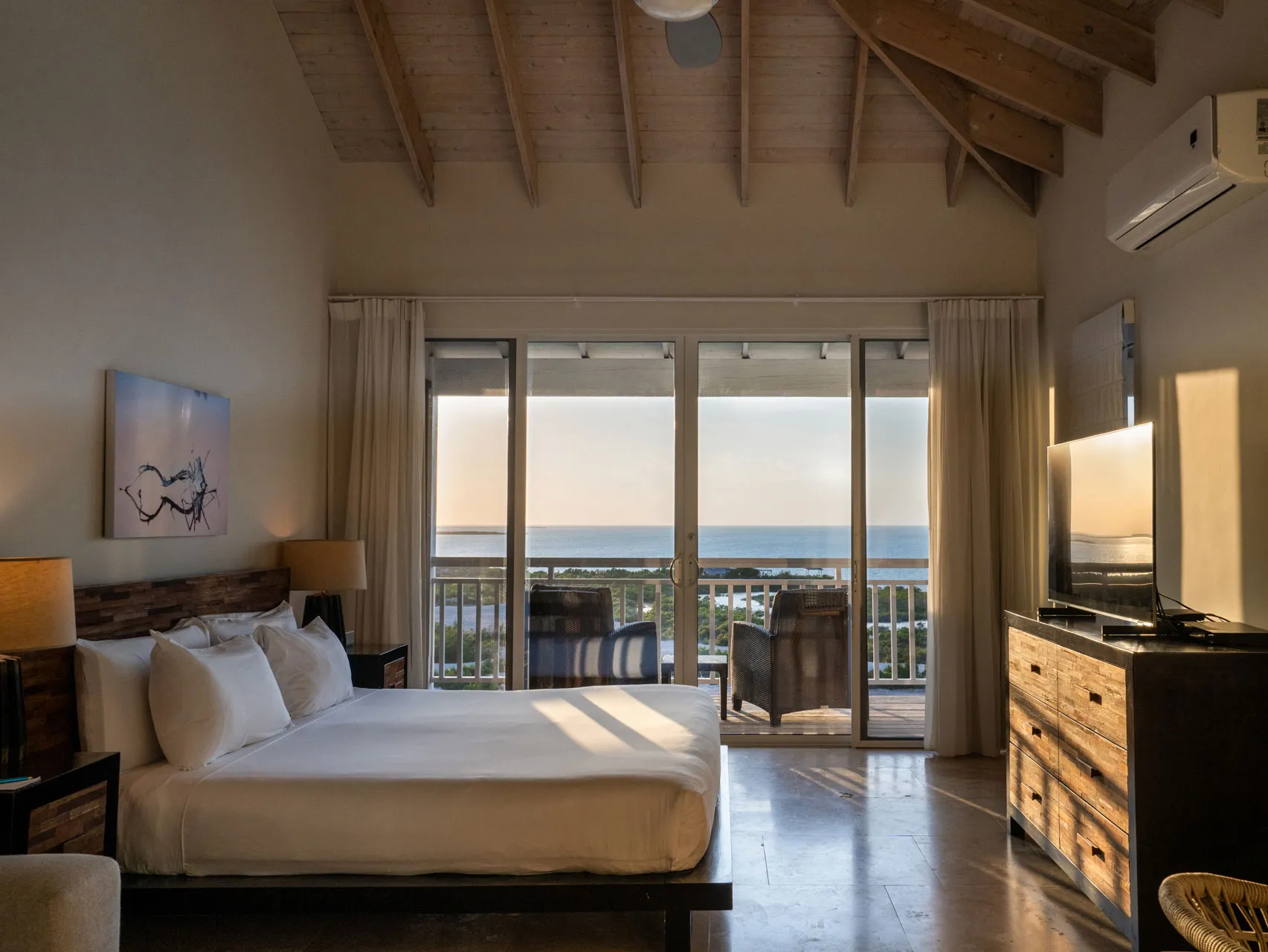 One-Bedroom Oceanview Suite