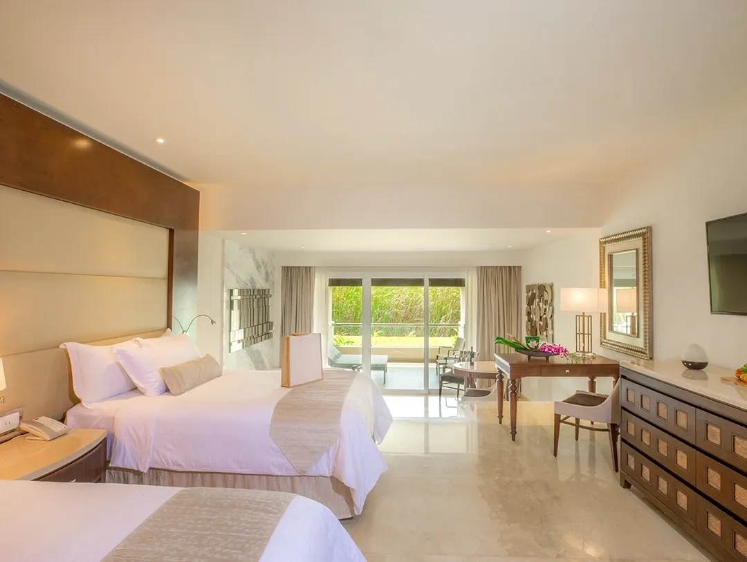 Grand Deluxe Garden View